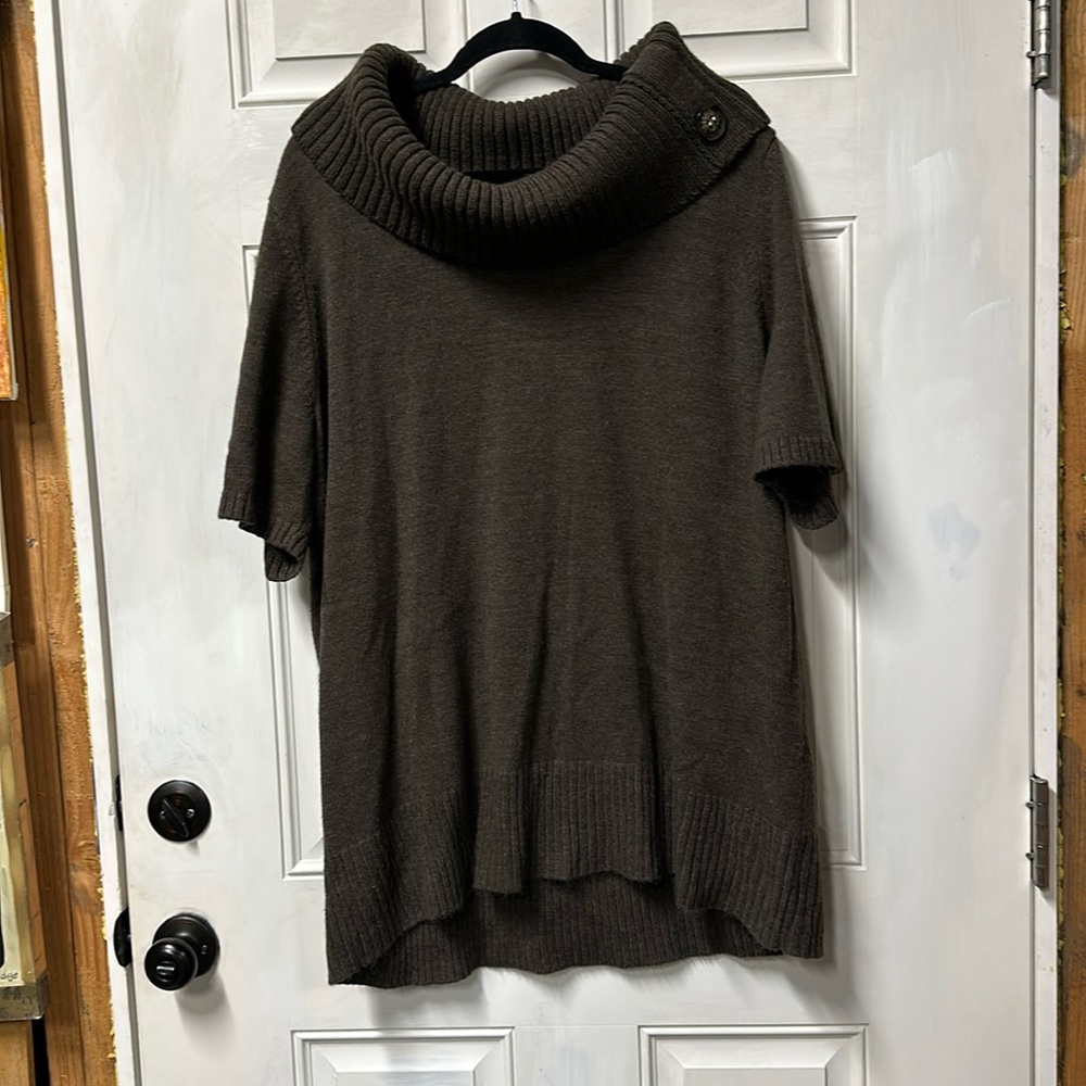 3X dark brown super soft wide collared neck short sleeved sweater